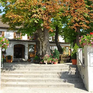 Groß Hotel