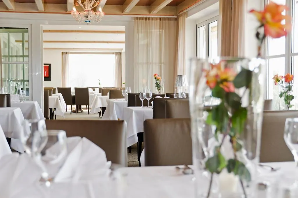 Hotel Kaufmann Rosshaupten 4*,